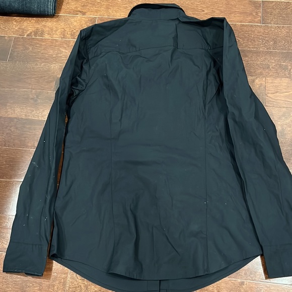 Gap tailored women’s shirt. Black size medium. - Picture 2 of 3